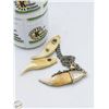 Image 1 : TIGER TEETH PENDANTS ON IN SILVER MOUNT