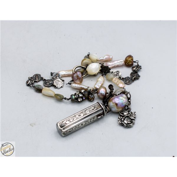 VINTAGE BEADED NECKLACE W FANCY LIPSTICK PENDANT