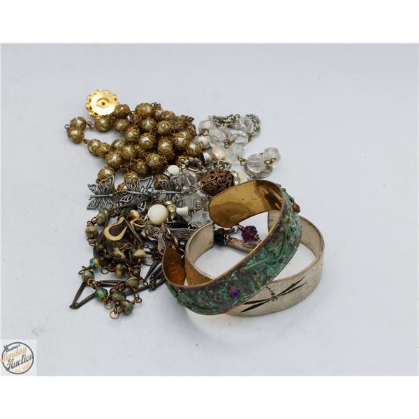 LOT OF ASSORTED ESTATE JEWELRY