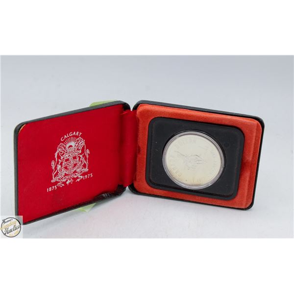 1975 SILVER CANADA DOLLAR IN CASE