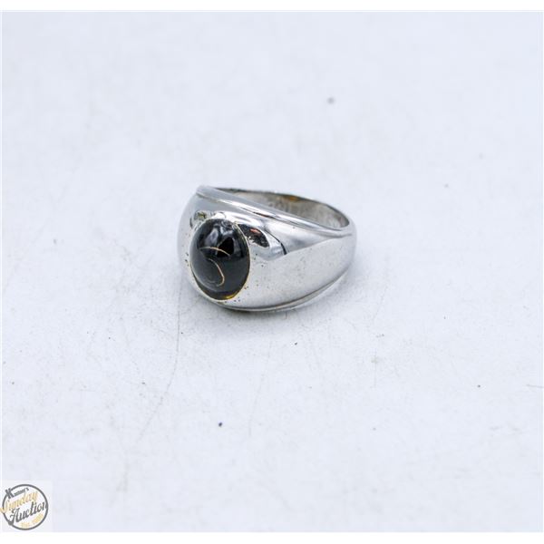 STERLING SILVER RING WITH DARK STONE