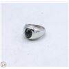 Image 1 : STERLING SILVER RING WITH DARK STONE