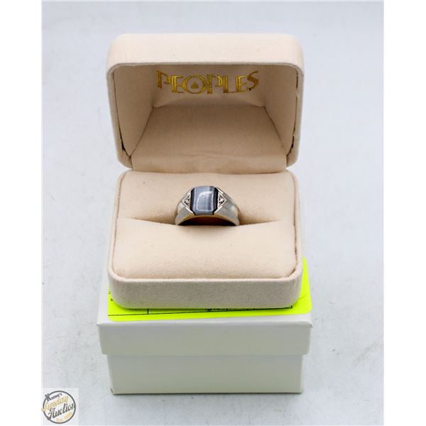 10K WHITE GOLD RING WITH LARGE STONE