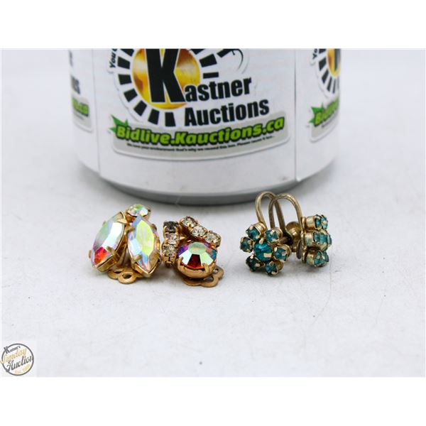 LOT OF COSTUME JEWELRY EARRINGS