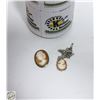 Image 1 : PAIR OF VINTAGE CAMEO OENDANTS