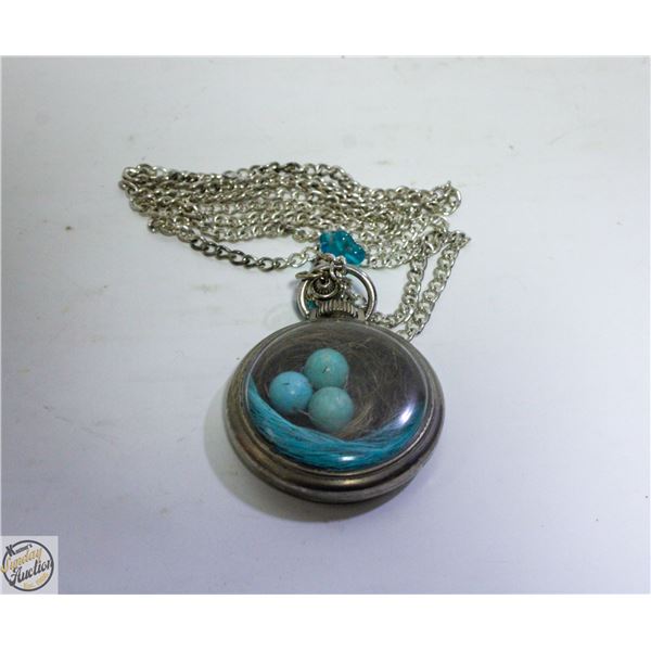 ANTIQUE LOCKET WITH BIRD NEST STYLE THEME
