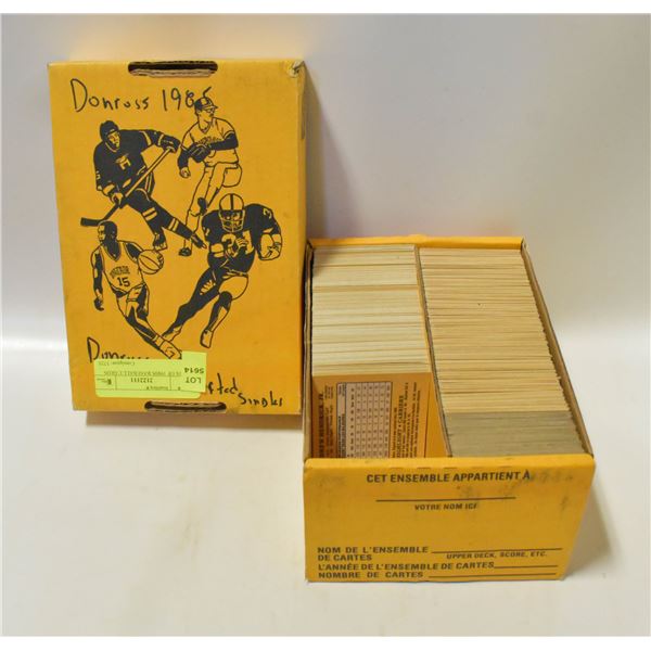 BOX OF 1980S BASEBALL CARDS
