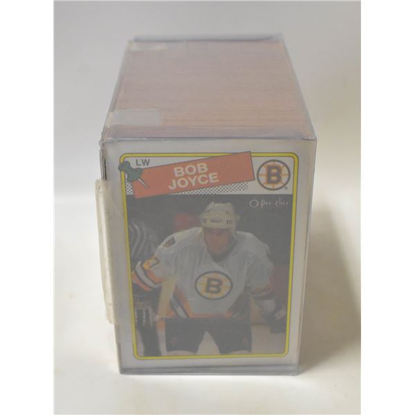 PARTIAL SET 1988 OPC HOCKEY EXC COMMONS