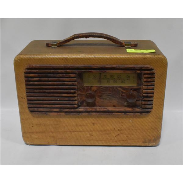 ANTIQUE OLYMPIC RADIO