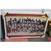 Image 1 : 2002 TEAM CANADA HOCKEY PICTURE FRAMED