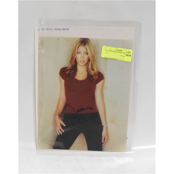 AUTOGRAPHED JESSICA BIEL 8X10 COA