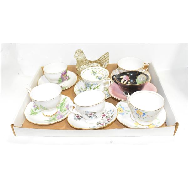 LOT OF ASSORTED ANTIQUE TEACUPS & SAUCERS