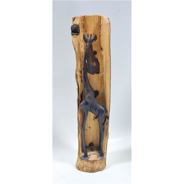 CARVED WOOD GIRAFFE STATIE
