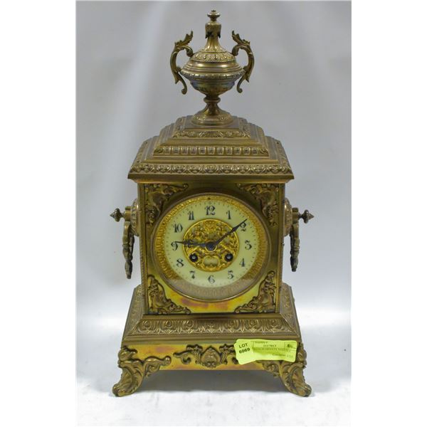 1800S FRENCH ORNATE MANTLE CLOCK