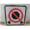 Image 5 : Six Signs: Two Metal 'No Stopping' (12" x 12") and Four Heavy-Duty Cardboard Signs