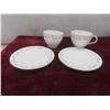 Image 2 : 1963 Royal Worcester 'Bridal Lace' Pattern – Set of 4 Cups and Saucers 