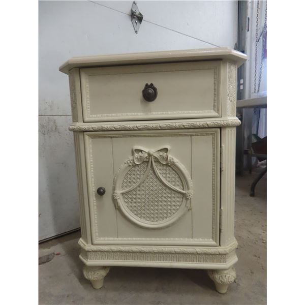 Vintage Painted Cabinet, 30" x 22" x 16"