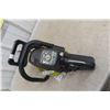 Image 4 : Chainsaw Ryobi RY3714 - Working