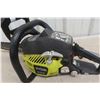 Image 6 : Chainsaw Ryobi RY3714 - Working