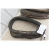 Image 3 : 2 Horse Collars & Metal Basket Feed Stops