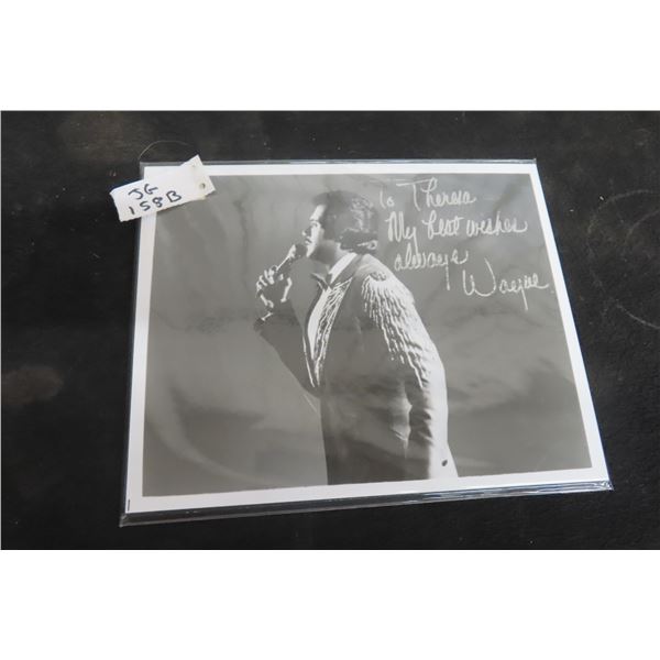 Wayne Newton Autograph Photo 8x10.