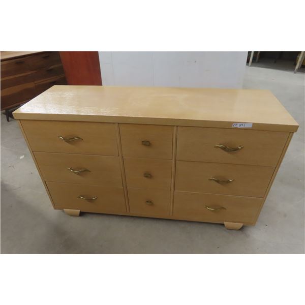 Oak 9 Drawer Dresser 32" x 56" x 18"