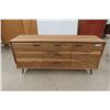 Image 1 : Credenza 29" x 18" x 63"