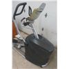 Image 2 : Octane Fitness Elliptical and Exercise Machine
