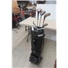Image 3 : 12x RH Golf Clubs and Two Golf Bags