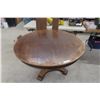 Image 5 : Oak Antique Pedestal Table, 30" High x 49" Plus Two Extra Leafs (7" Diameter and 12" Diameter)