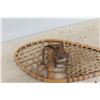 Image 3 : Set of Snowshoes 42'' x 12'' 