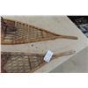 Image 4 : Set of Snowshoes 42'' x 12'' 