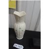 Image 4 : Belleek Vase 9'' Tall 
