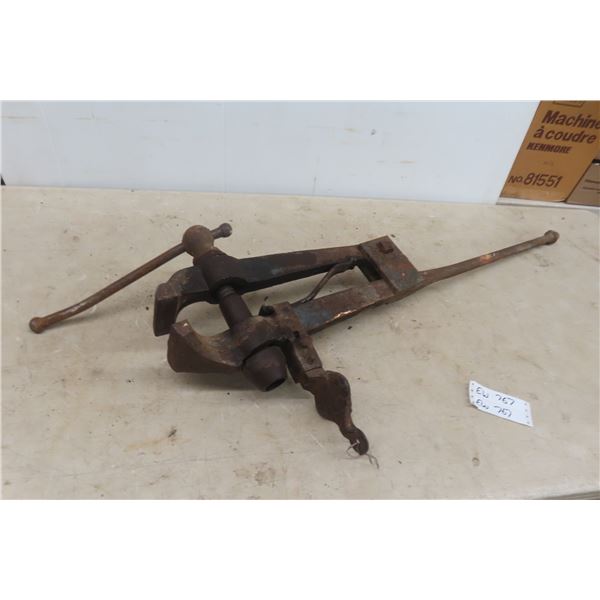 Blacksmith Leg Vise 