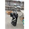 Image 1 : 12 Right Handed Golf Clubs 'Powerbilt G52' 