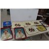 Image 1 : 8 Royalty Tin Trays 1930s & 1950s