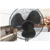 Image 2 : Oscillating Fan Variable Speed on Stand