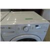 Image 7 : Whirlpool Washer and Dryer Set
