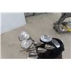 Image 2 : 9 Right Handed Golf Clubs with Bag & Cart