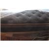 Image 5 : Queen Box Spring and Mattress 60'' Wide