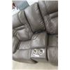 Image 5 : Leather/Leather Style Power Reclining Couch 77'' Wide 