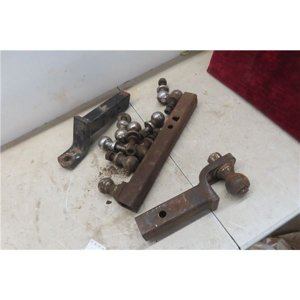 3 Receiver Hitches, 8 Ball Hitches 