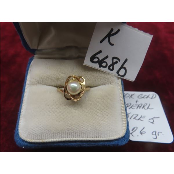 10K Gold and Pearl Ring, Size 5, Total Weight 2.6 G