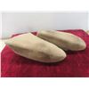 Image 2 : Vintage Snowshoe Moccasins, Sole 11" Across