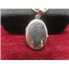 Image 5 : Vintage Sterling Silver Locket w/ Chain