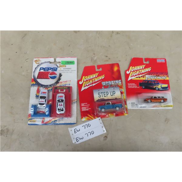 Die Cast 1/64 Cars in Packages - Pepsi, Johnny Lightning