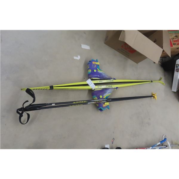 Peltonen Skis With Poles And Boots