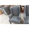 Image 5 : Pair of Matching Occasional Arm Chairs