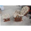 Image 1 : Rocking Chair With Ottoman