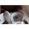 Image 7 : Dometic 310 Gravity-Flush Toilet (mobile Living)